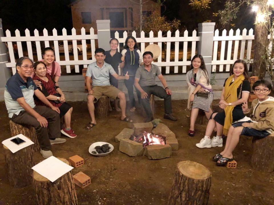 La Maison Homestay Mang Den Κον Τουμ Εξωτερικό φωτογραφία